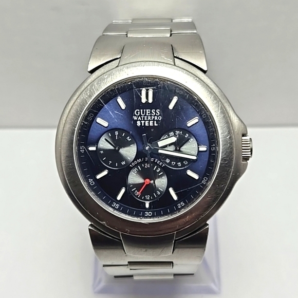 Mens Guess Waterpro Chronograph 42mm Watch G10117G Silver Blue New Battery - Picture 1 of 10